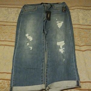 Crop Boyfriend Jeans